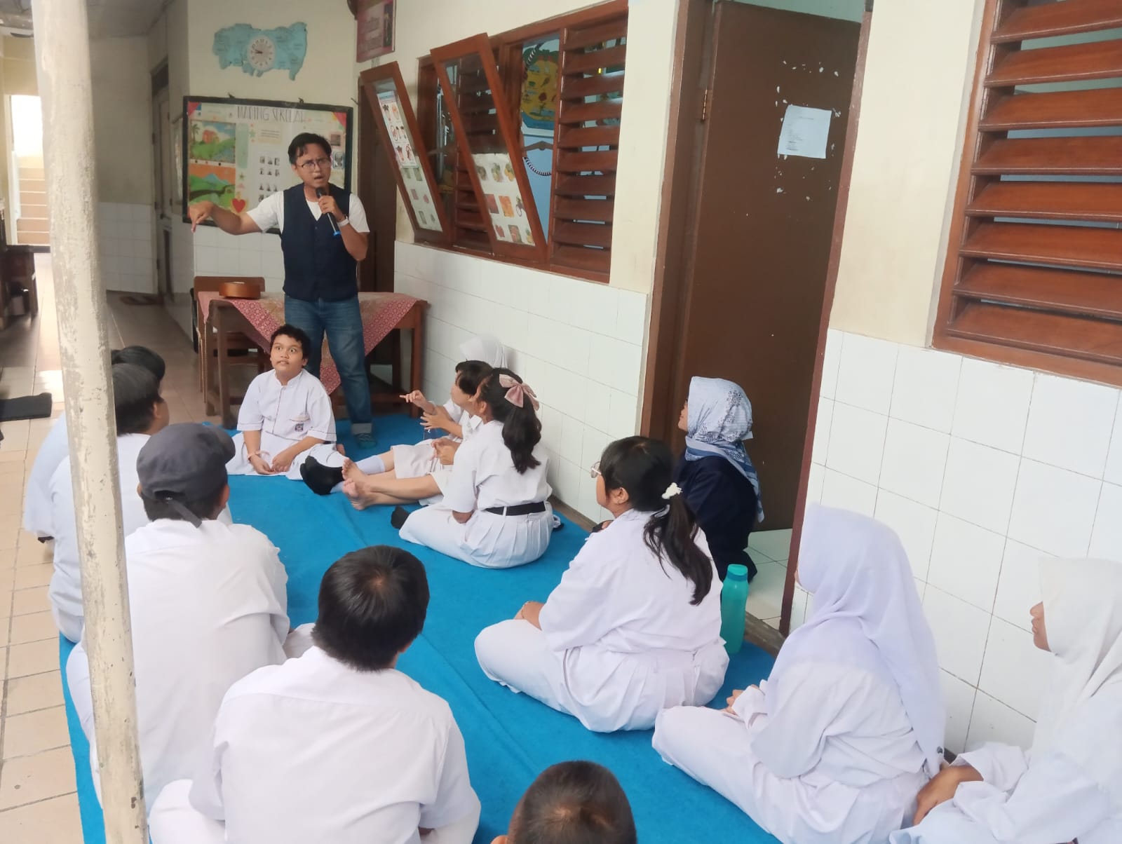 Jelajah Literasi Bersama Duta Baca Jakarta Timur : Dongeng Inklusi Di SLB-C Sinar Kasih